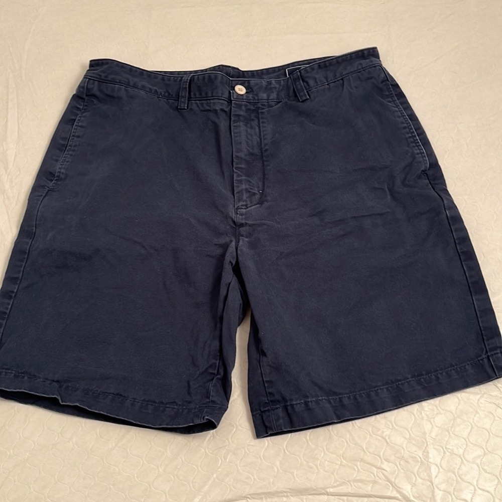 Vineyard Vines navy cotton club shorts